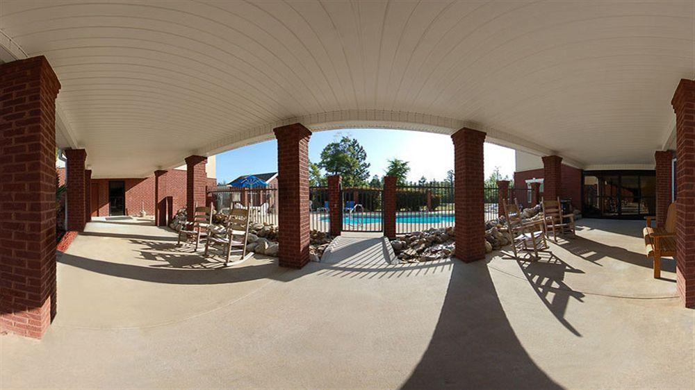 Comfort Inn & Suites Statesboro - University Area Bagian luar foto