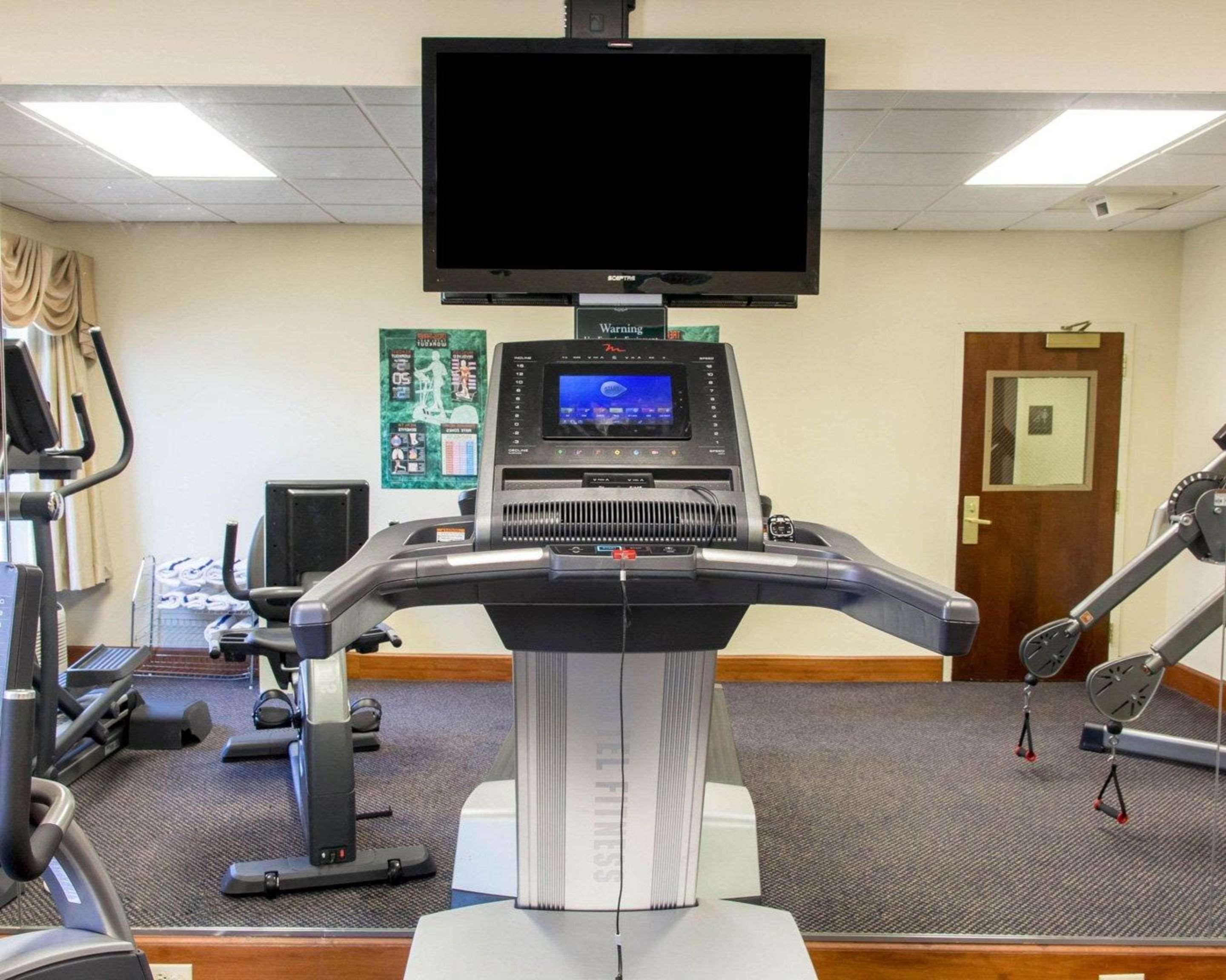 Comfort Inn & Suites Statesboro - University Area Bagian luar foto
