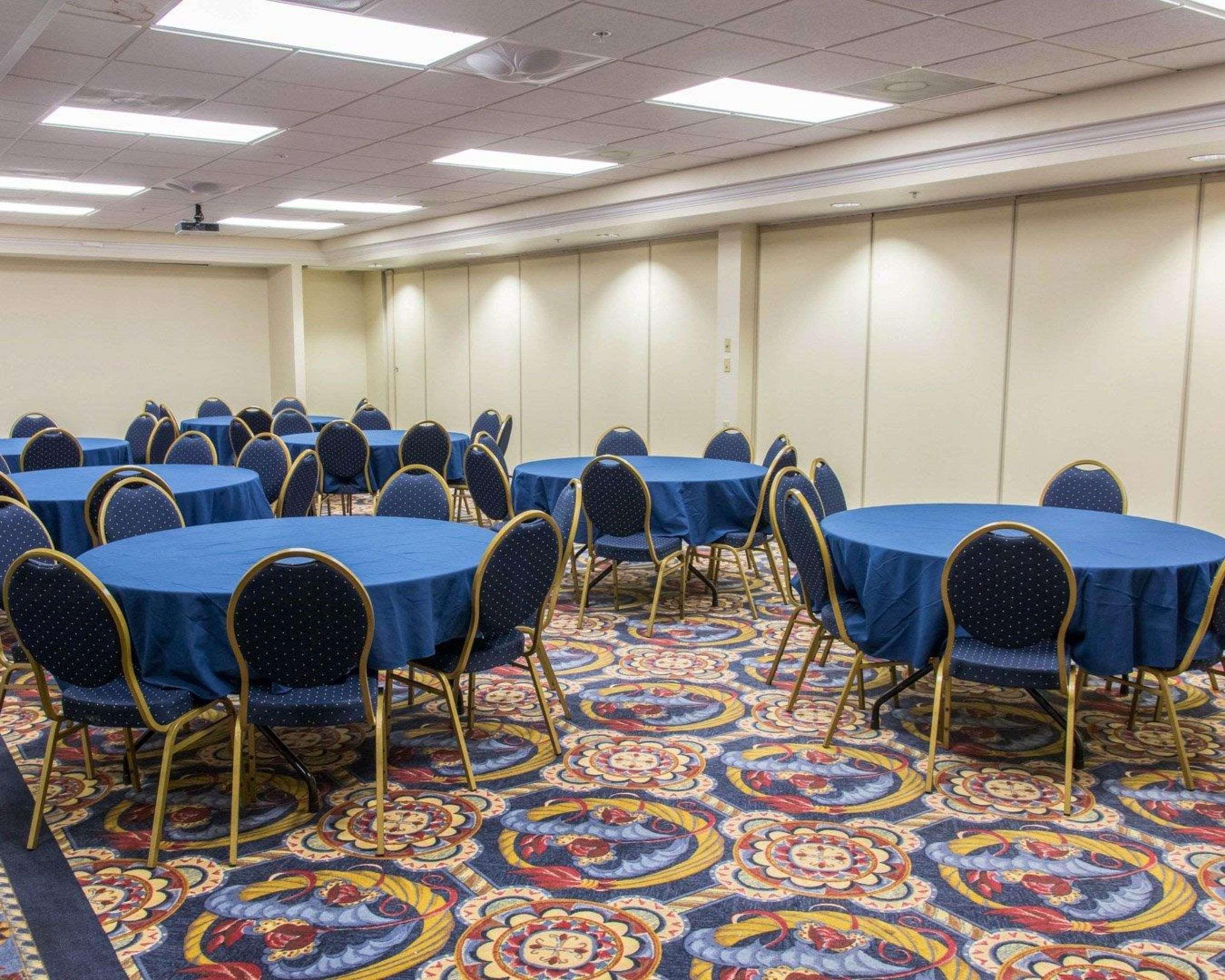 Comfort Inn & Suites Statesboro - University Area Bagian luar foto