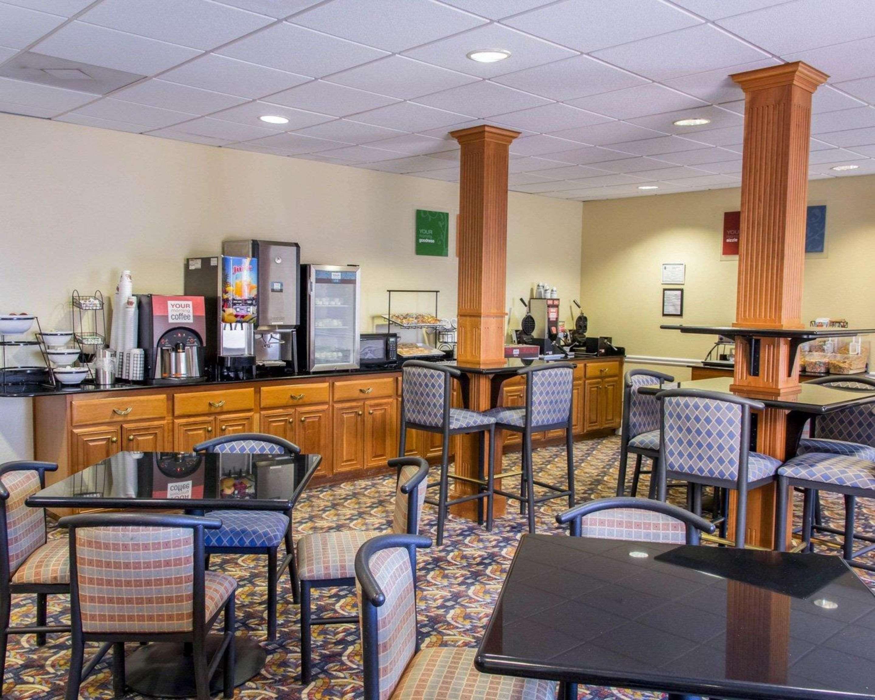 Comfort Inn & Suites Statesboro - University Area Bagian luar foto