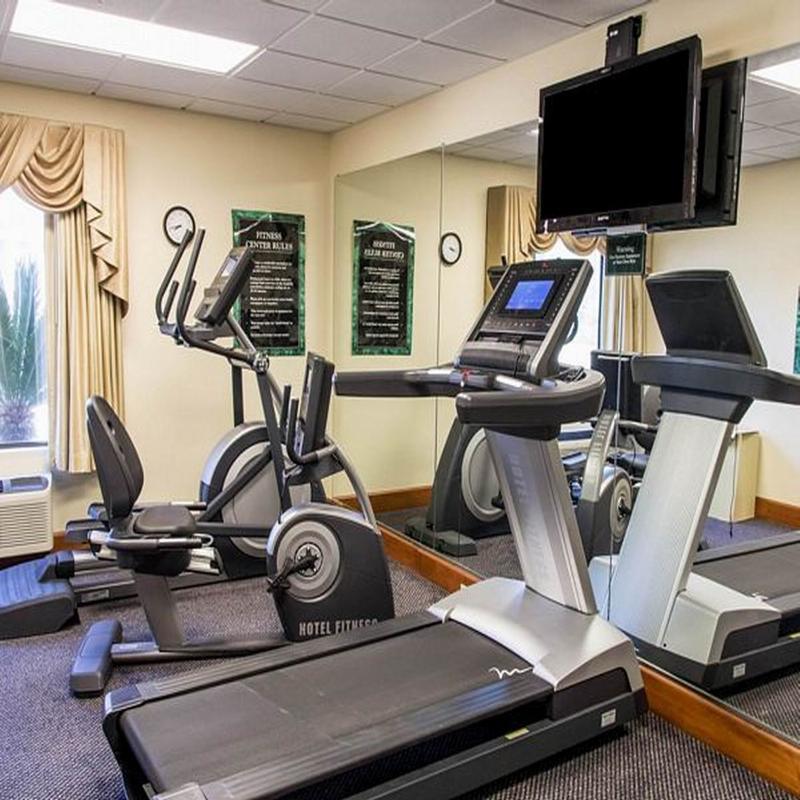 Comfort Inn & Suites Statesboro - University Area Bagian luar foto